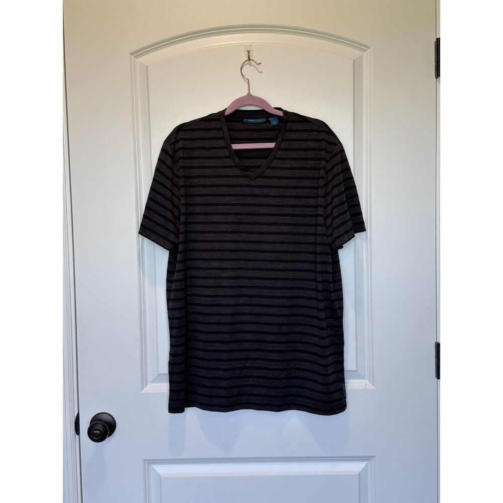 Perry Ellis Black and Gray Striped V-Neck T-Shirt Size Large